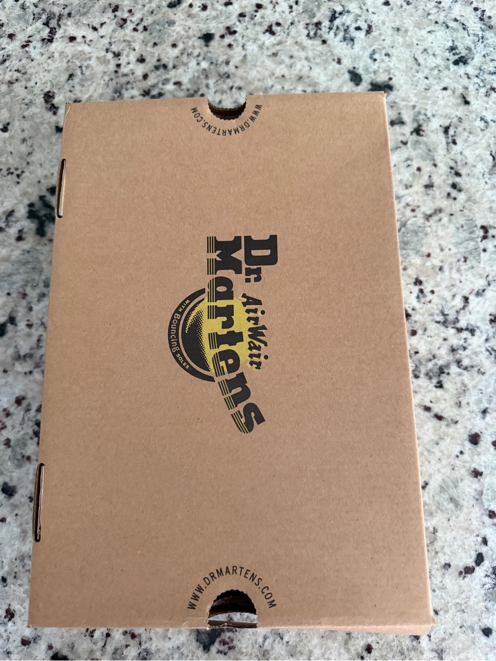 NEW Dr. Martens 1461 Paint Slick Backhand Floral Daisy Shoes Women’s Size 10 NIB - Picture 5 of 6